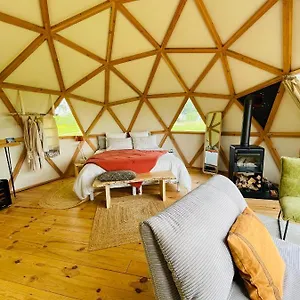 Dome Insolite Cedre Jacuzzi Et Petits Dejeuners Inclus , Lagraulet-du-Gers France